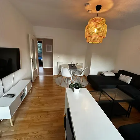 Ka-city, 3 Zi, 75qm, Parken, Balkon, Wlan, Netflix Ruhige Lage * Karlsruhe