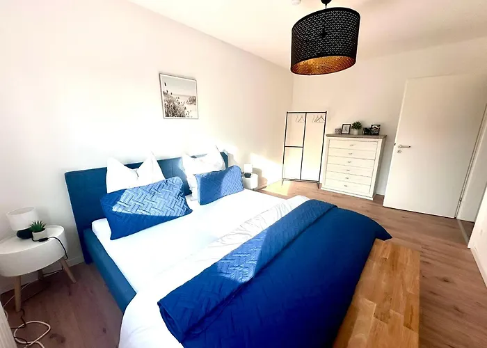 Apartamento Ka-city, 3 Zi, 75qm, Parken, Balkon, Wlan, Netflix Ruhige Lage